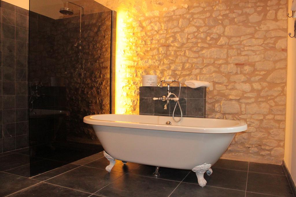 Chateau Secretary Monflanquin Bagian luar foto