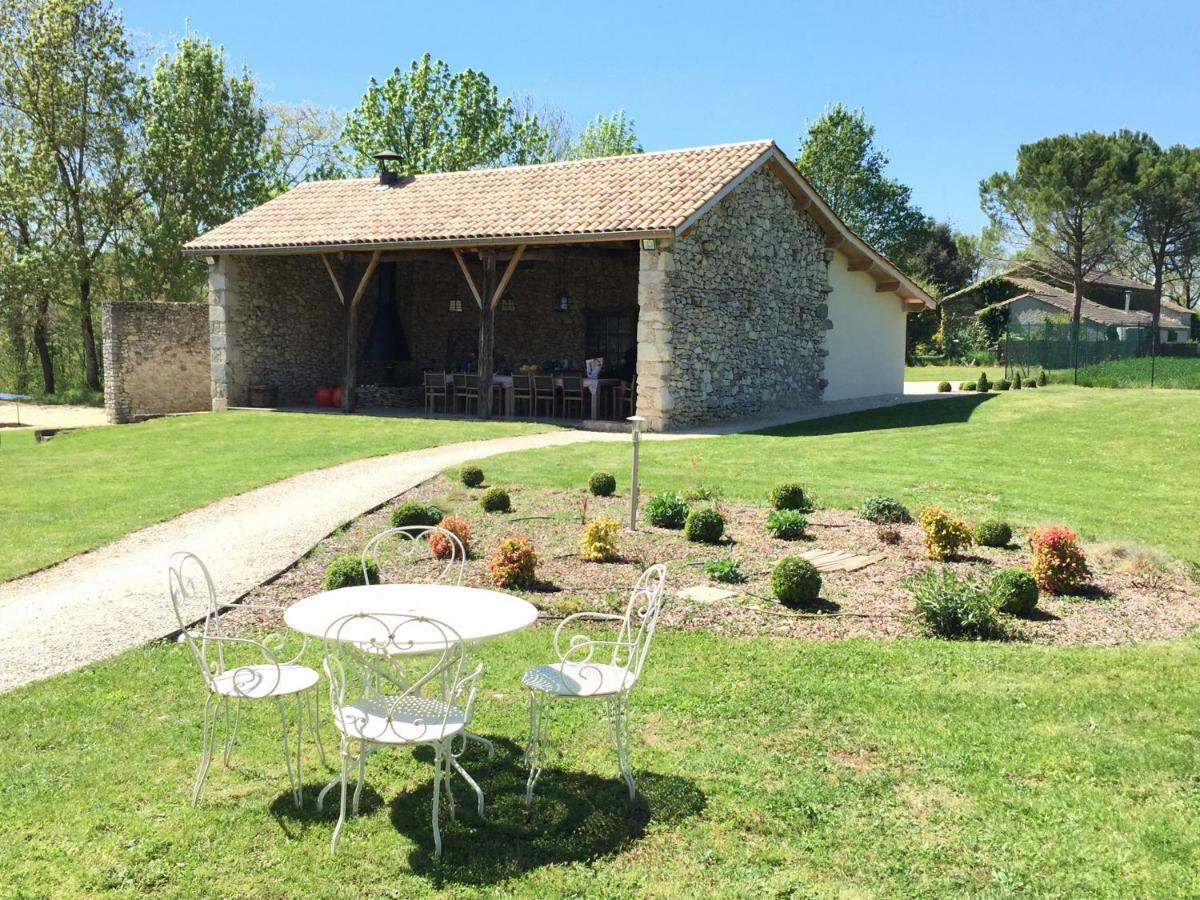 Chateau Secretary Monflanquin Bagian luar foto